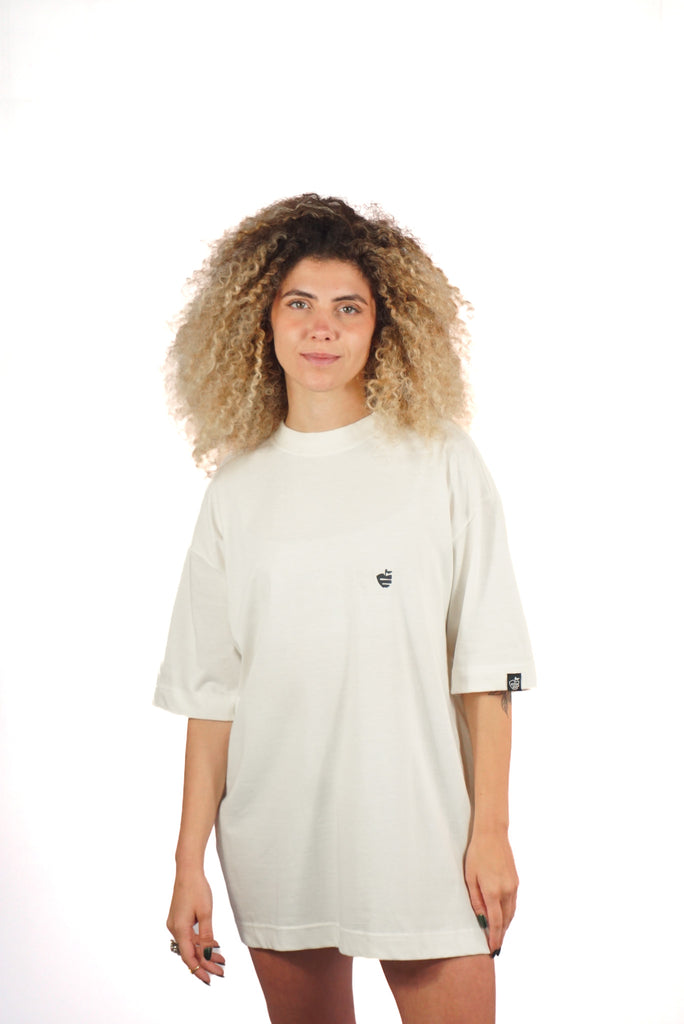 Camiseta Édem Oversized Apple